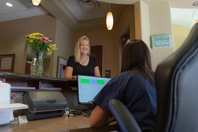 TourOffice_B_0011_Burgess_The-Woodlands_Patient-Photos-66